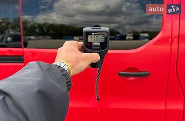 Мінівен Renault Trafic 2016 в Умані