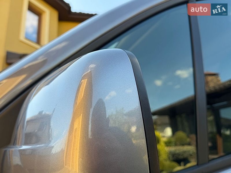 Мінівен Renault Trafic 2017 в Львові