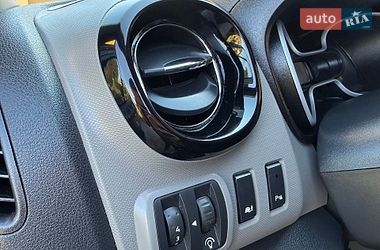 Мінівен Renault Trafic 2017 в Львові