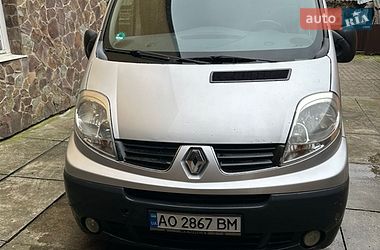 Мінівен Renault Trafic 2010 в Ужгороді