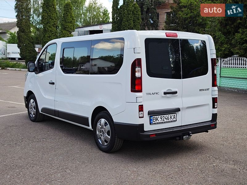 Минивэн Renault Trafic 2022 в Дубно