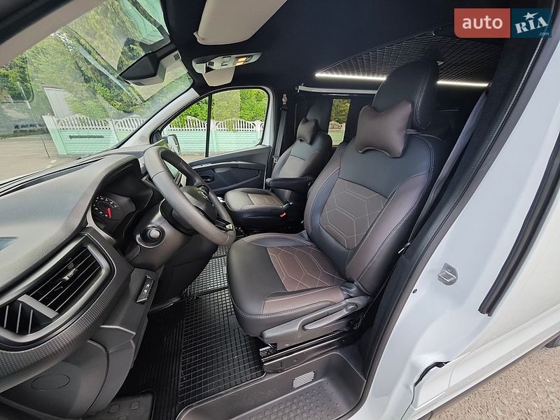 Минивэн Renault Trafic 2022 в Дубно