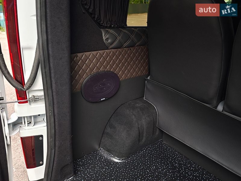 Минивэн Renault Trafic 2022 в Дубно