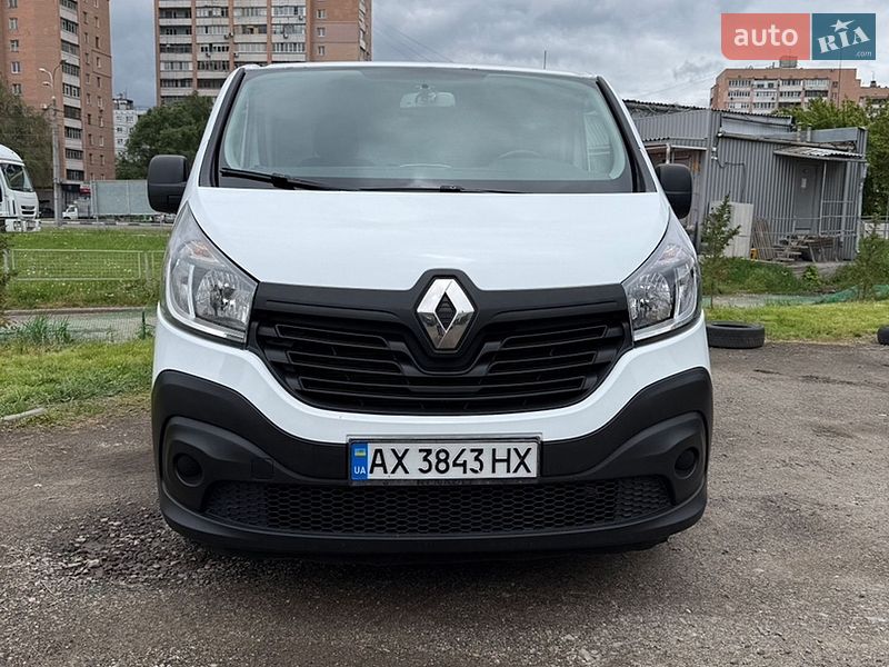 Renault Trafic 2015