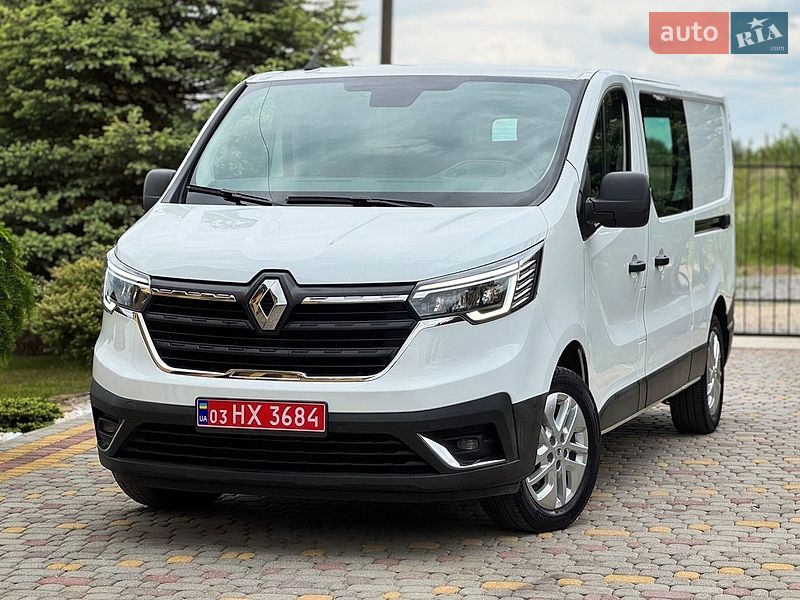 Вантажний фургон Renault Trafic 2023 в Дрогобичі