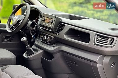 Вантажний фургон Renault Trafic 2023 в Дрогобичі