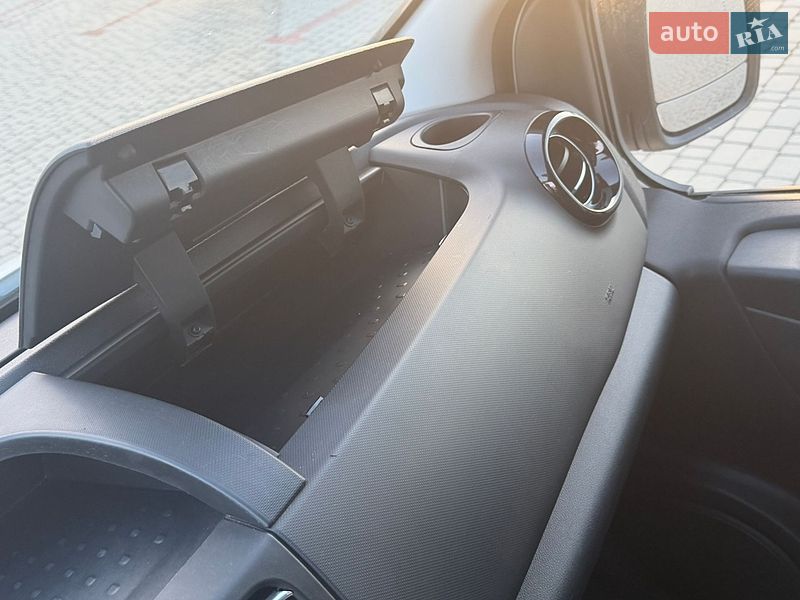 Вантажний фургон Renault Trafic 2021 в Старокостянтинові