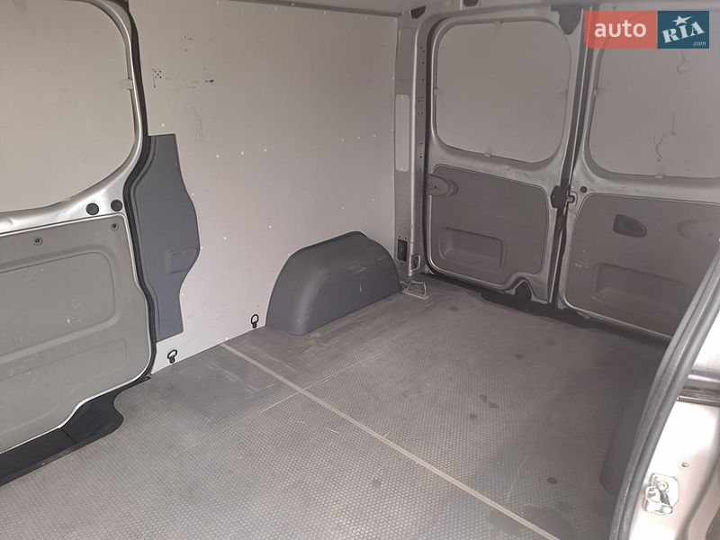 Грузовой фургон Renault Trafic 2014 в Решетиловке