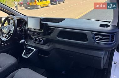 Вантажний фургон Renault Trafic 2022 в Дубні