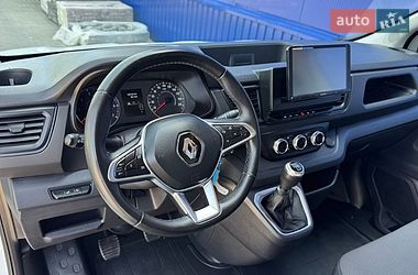 Вантажний фургон Renault Trafic 2022 в Дубні