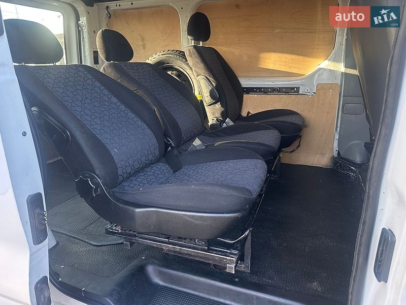 Грузовой фургон Renault Trafic 2014 в Киеве