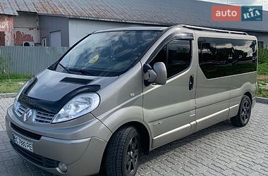 Минивэн Renault Trafic 2012 в Меденичах