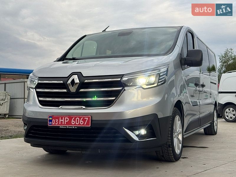 Минивэн Renault Trafic 2022 в Дубно