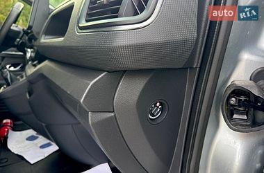 Минивэн Renault Trafic 2022 в Дубно