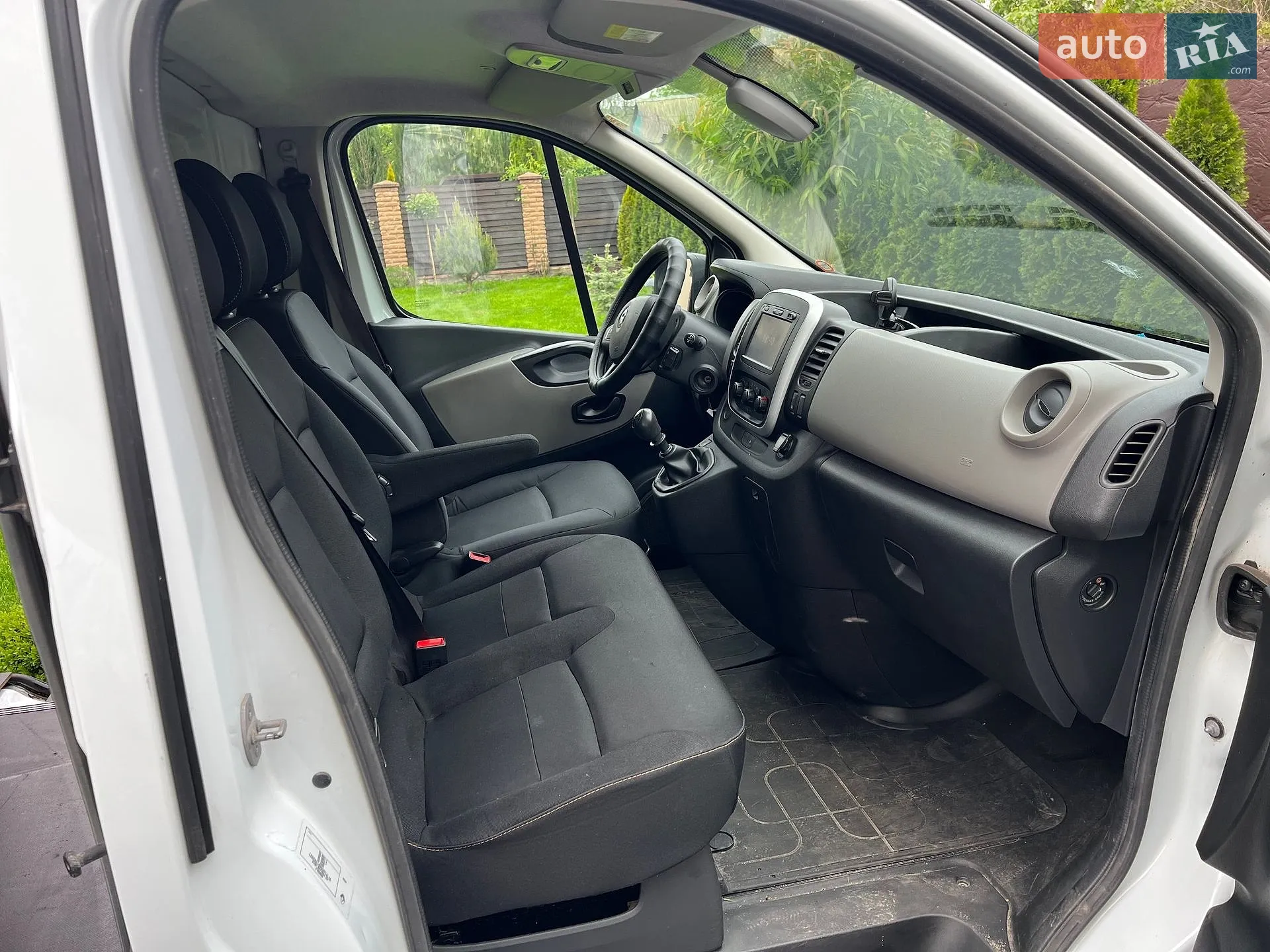 Renault Trafic 2018 VIN VF1FL000561283207 фото оголошення 28 з 45