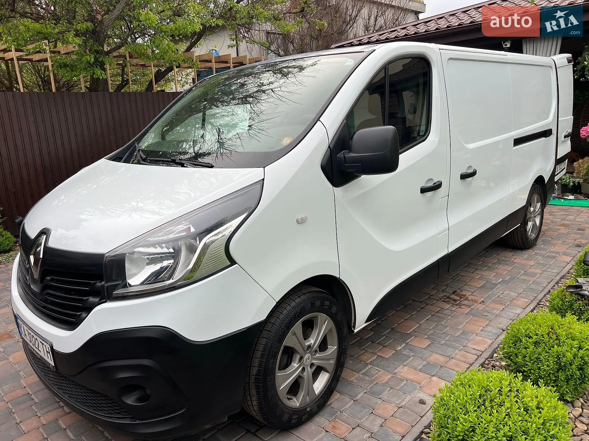 Renault Trafic 2018 VIN VF1FL000561283207 фото оголошення 5 з 45