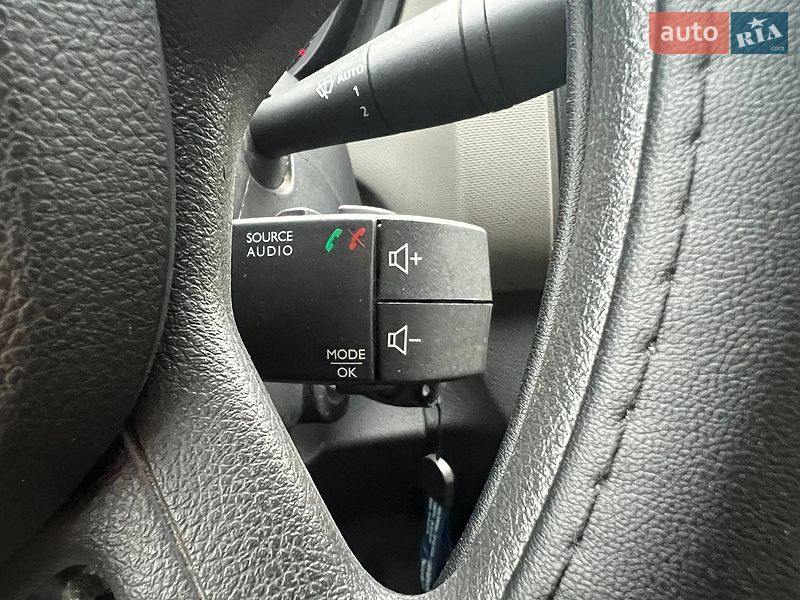 Вантажний фургон Renault Trafic 2018 в Києві