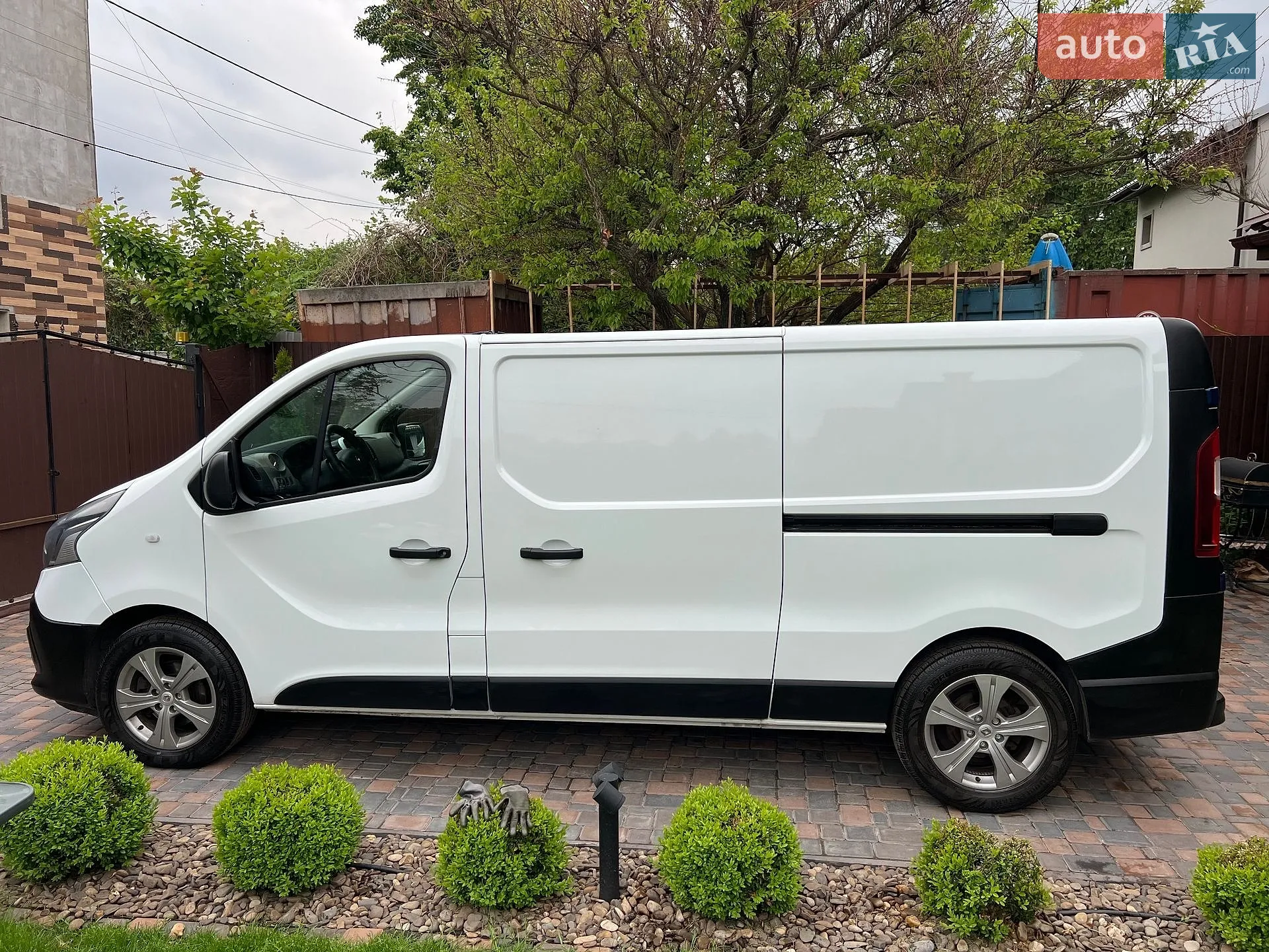 Renault Trafic 2018 VIN VF1FL000561283207 фото оголошення 6 з 45