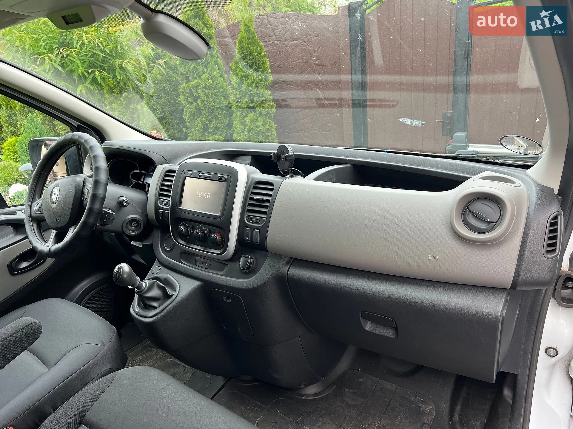 Renault Trafic 2018 VIN VF1FL000561283207 фото оголошення 32 з 45