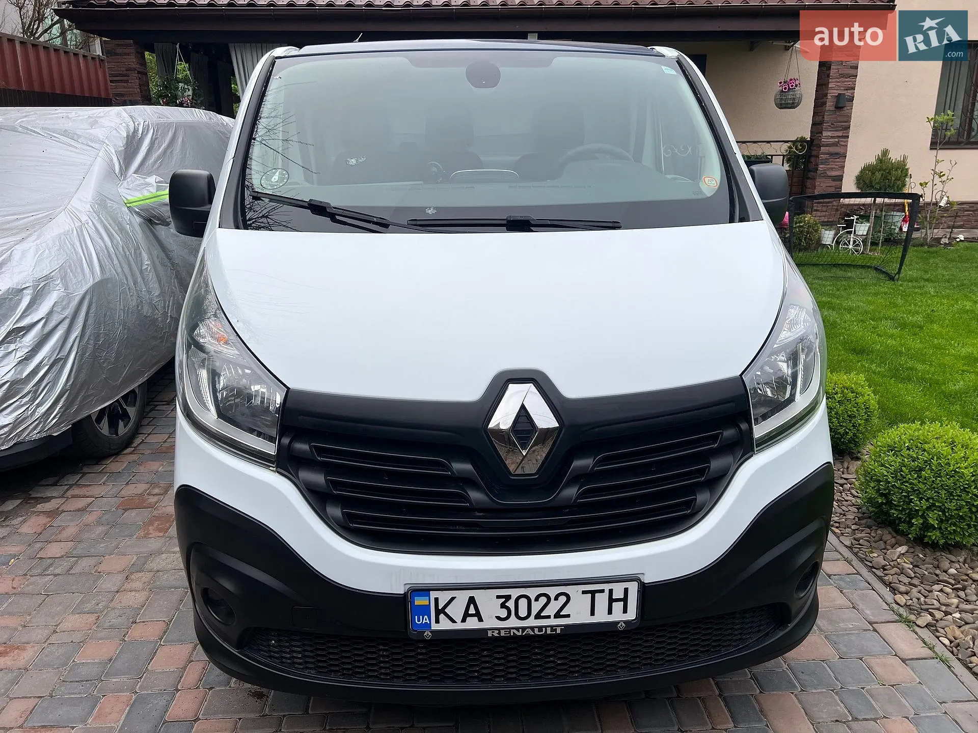 Renault Trafic 2018 VIN VF1FL000561283207 фото оголошення 3 з 45