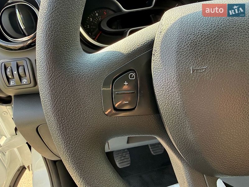 Вантажний фургон Renault Trafic 2021 в Одесі