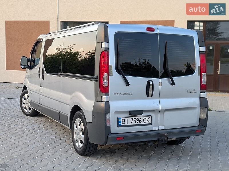 Минивэн Renault Trafic 2008 в Ивано-Франковске фото 7 Минивэн Renault Trafic 2008 в Ивано-Франковске