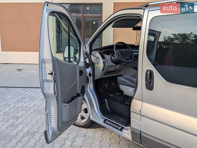 Минивэн Renault Trafic 2008 в Ивано-Франковске фото 25 Минивэн Renault Trafic 2008 в Ивано-Франковске