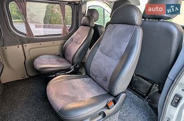 Минивэн Renault Trafic 2008 в Ивано-Франковске фото 41 Минивэн Renault Trafic 2008 в Ивано-Франковске