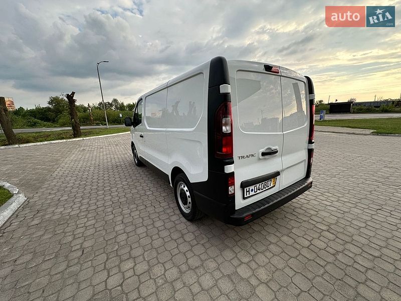 Грузовой фургон Renault Trafic 2022 в Киеве