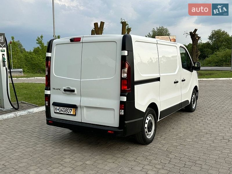 Грузовой фургон Renault Trafic 2022 в Киеве