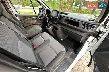 Грузовой фургон Renault Trafic 2022 в Киеве