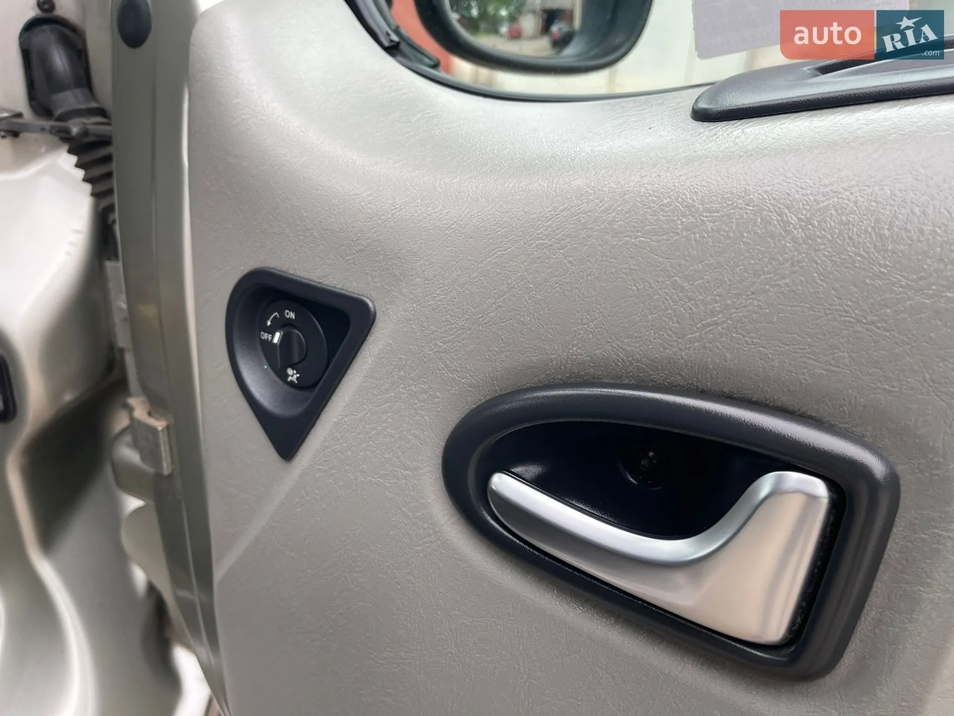 2014 Renault Trafic - мініатюра 23