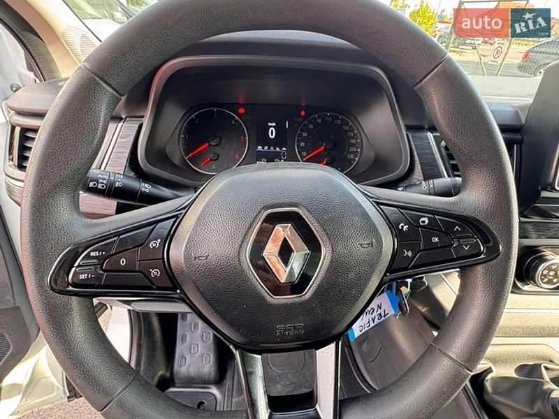 Грузовой фургон Renault Trafic 2022 в Киеве