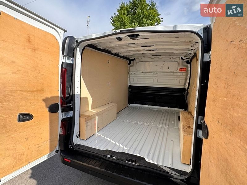 Грузовой фургон Renault Trafic 2022 в Киеве