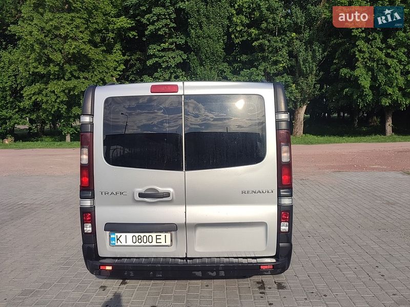 Минивэн Renault Trafic 2015 в Киеве фото 8 Минивэн Renault Trafic 2015 в Киеве