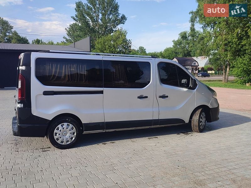 Минивэн Renault Trafic 2015 в Киеве фото 9 Минивэн Renault Trafic 2015 в Киеве