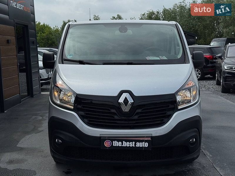 Грузопассажирский фургон Renault Trafic 2018 в Ровно