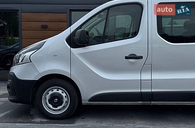 Грузопассажирский фургон Renault Trafic 2018 в Ровно