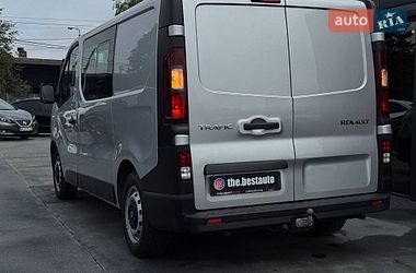 Грузопассажирский фургон Renault Trafic 2018 в Ровно