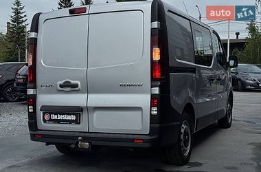 Грузопассажирский фургон Renault Trafic 2018 в Ровно