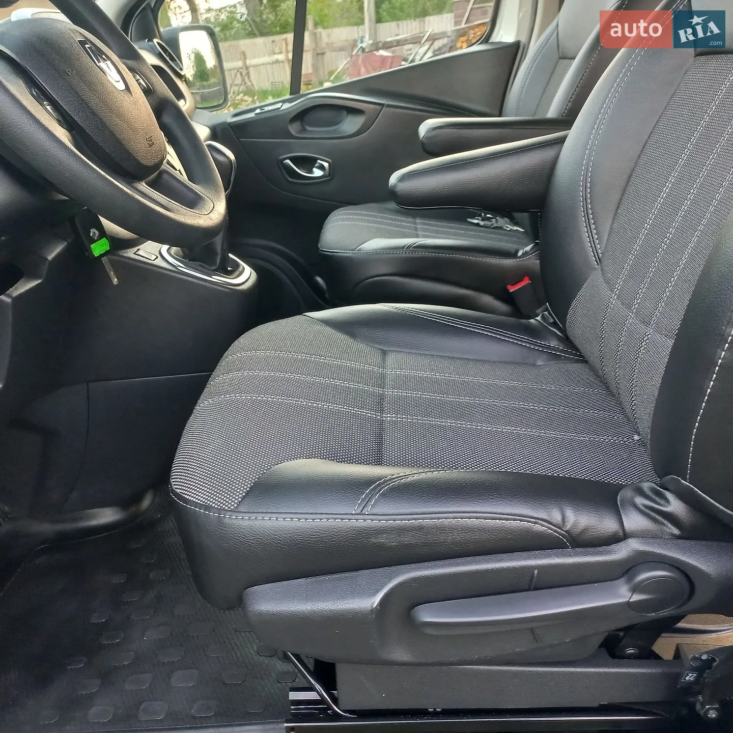 2021 Renault Trafic - мініатюра 20