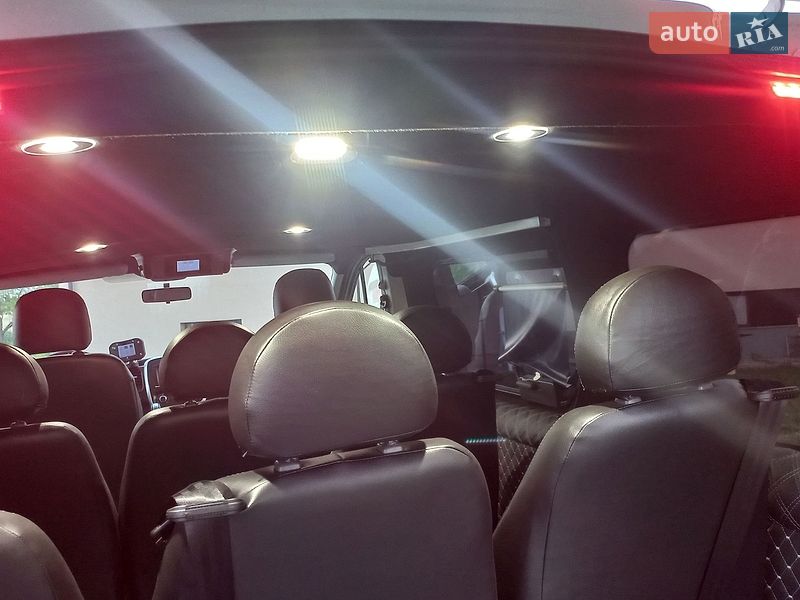 Мінівен Renault Trafic 2021 в Дубні