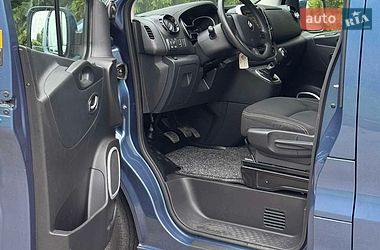 Вантажопасажирський фургон Renault Trafic 2020 в Рівному