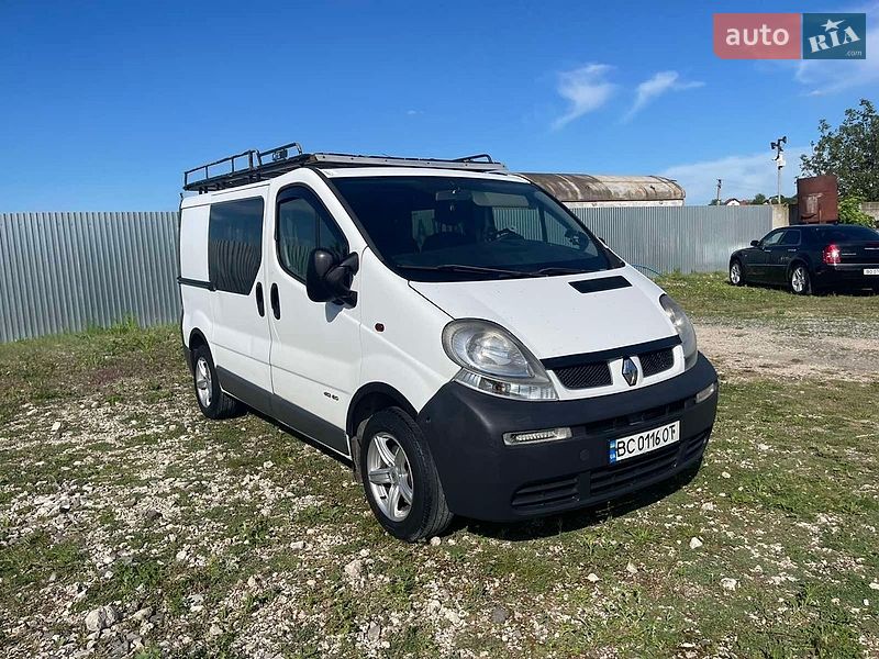 Грузопассажирский фургон Renault Trafic 2002 в Тернополе фото Грузопассажирский фургон Renault Trafic 2002 в Тернополе