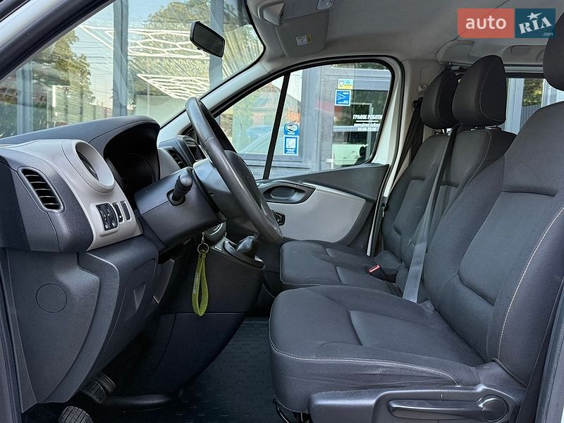 Минивэн Renault Trafic 2017 в Черновцах
