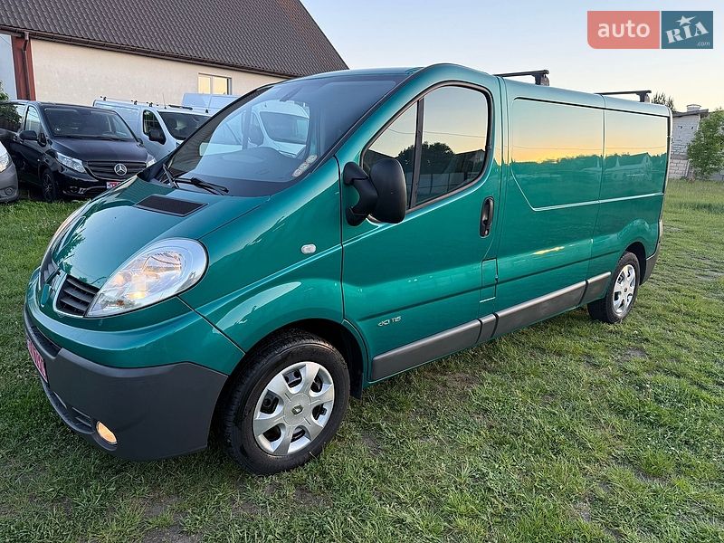 Грузовой фургон Renault Trafic 2012 в Житомире