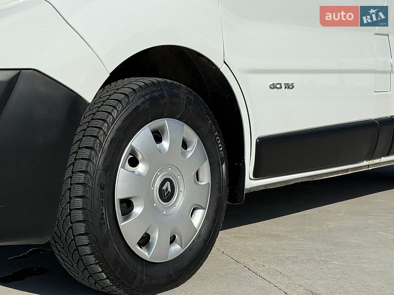 Грузовой фургон Renault Trafic 2013 в Звягеле