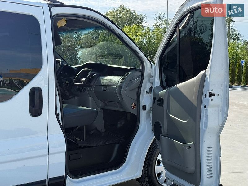 Грузовой фургон Renault Trafic 2013 в Звягеле