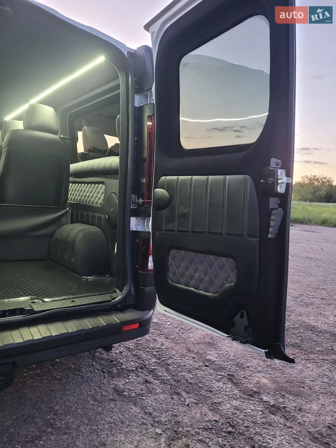 2021 Renault Trafic - мініатюра 46