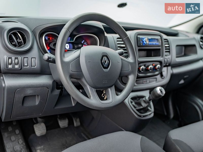 Вантажопасажирський фургон Renault Trafic 2021 в Києві